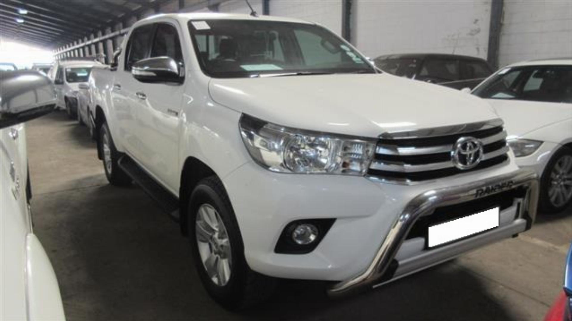 Toyota Hilux DC 2.8 GD-6 RB