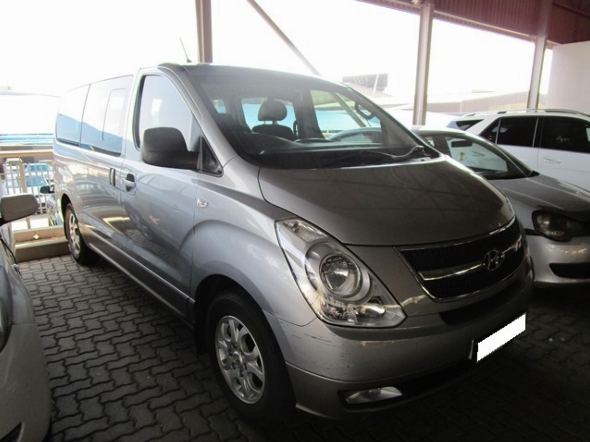Repossessed Hyundai H-1 GLS 2.4 CVVT 2015 on auction with a price of R 314,700. Hyundai H-1 GLS 2.4 CVVT