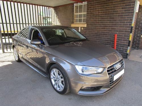 2015 AUDI A3 1.4T FSI SE STRONIC 2015 AUDI A3 1.4T FSI SE STRONIC