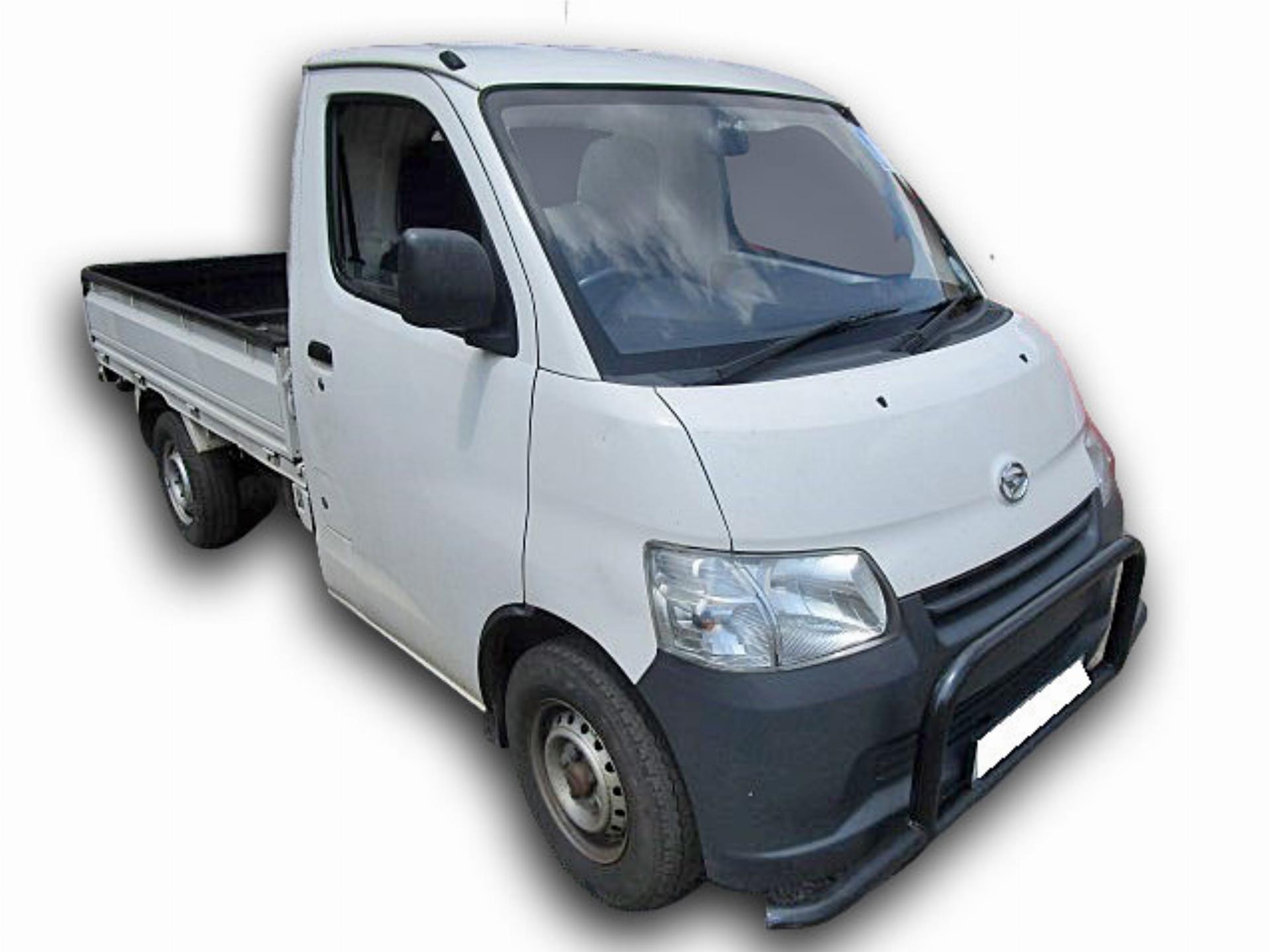 Repossessed Daihatsu Gran Max 1TON D 2015 on auction MC45920
