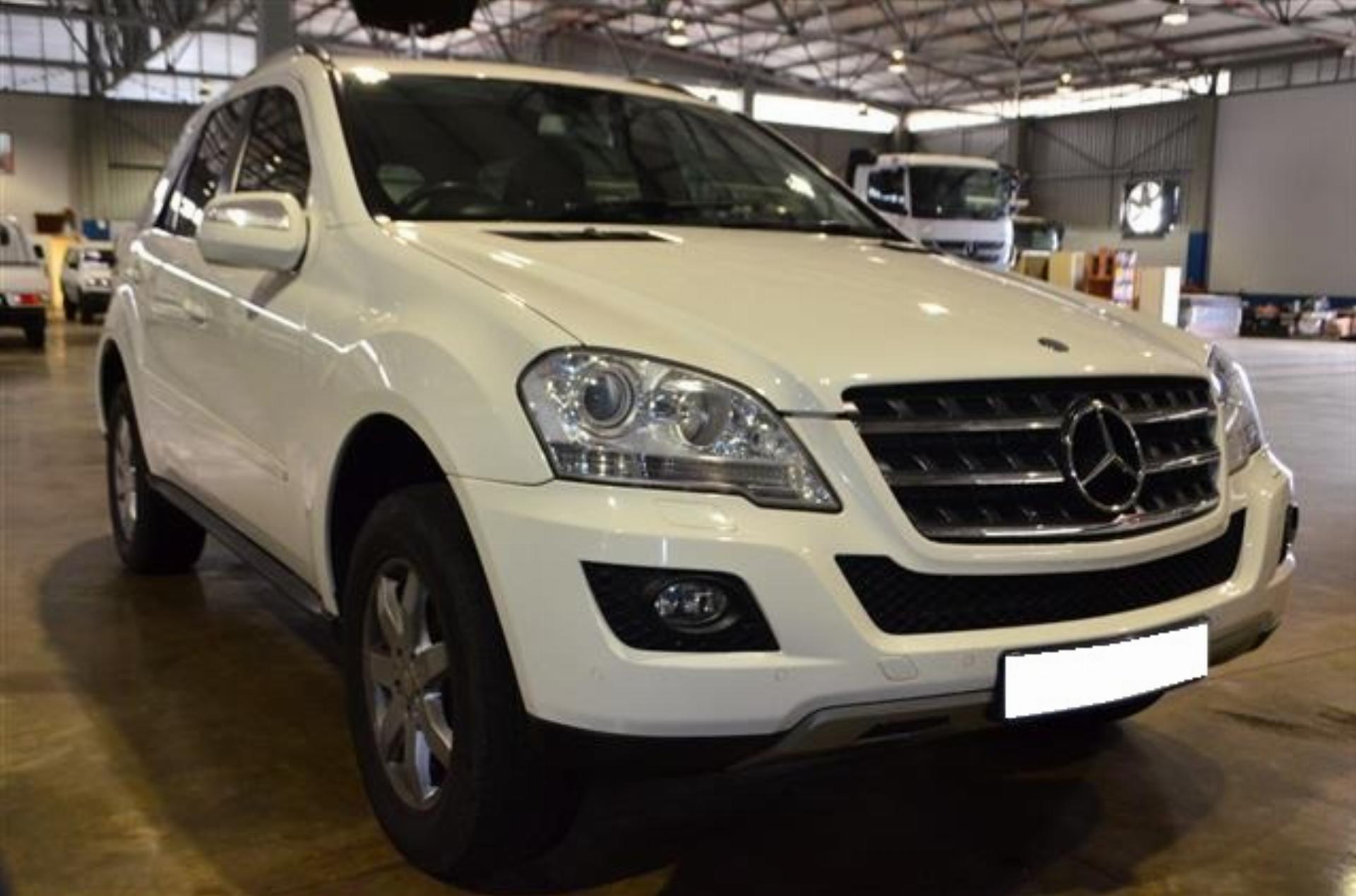 Repossessed Mercedes Benz ML 350 A/T 2010 on auction with a price of R 204,100. Mercedes Benz ML 350 A/T