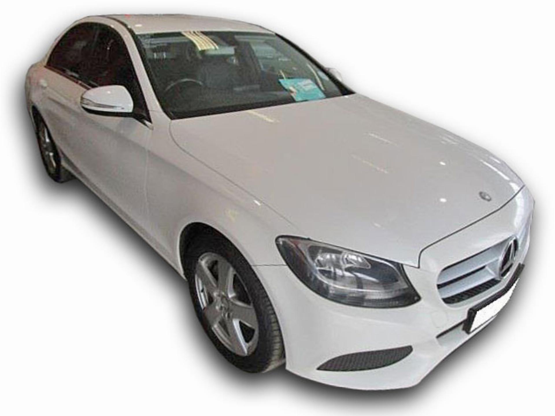 Repossessed Mercedes Benz C200 2015 on auction with a price of R 282,600. Mercedes Benz C200