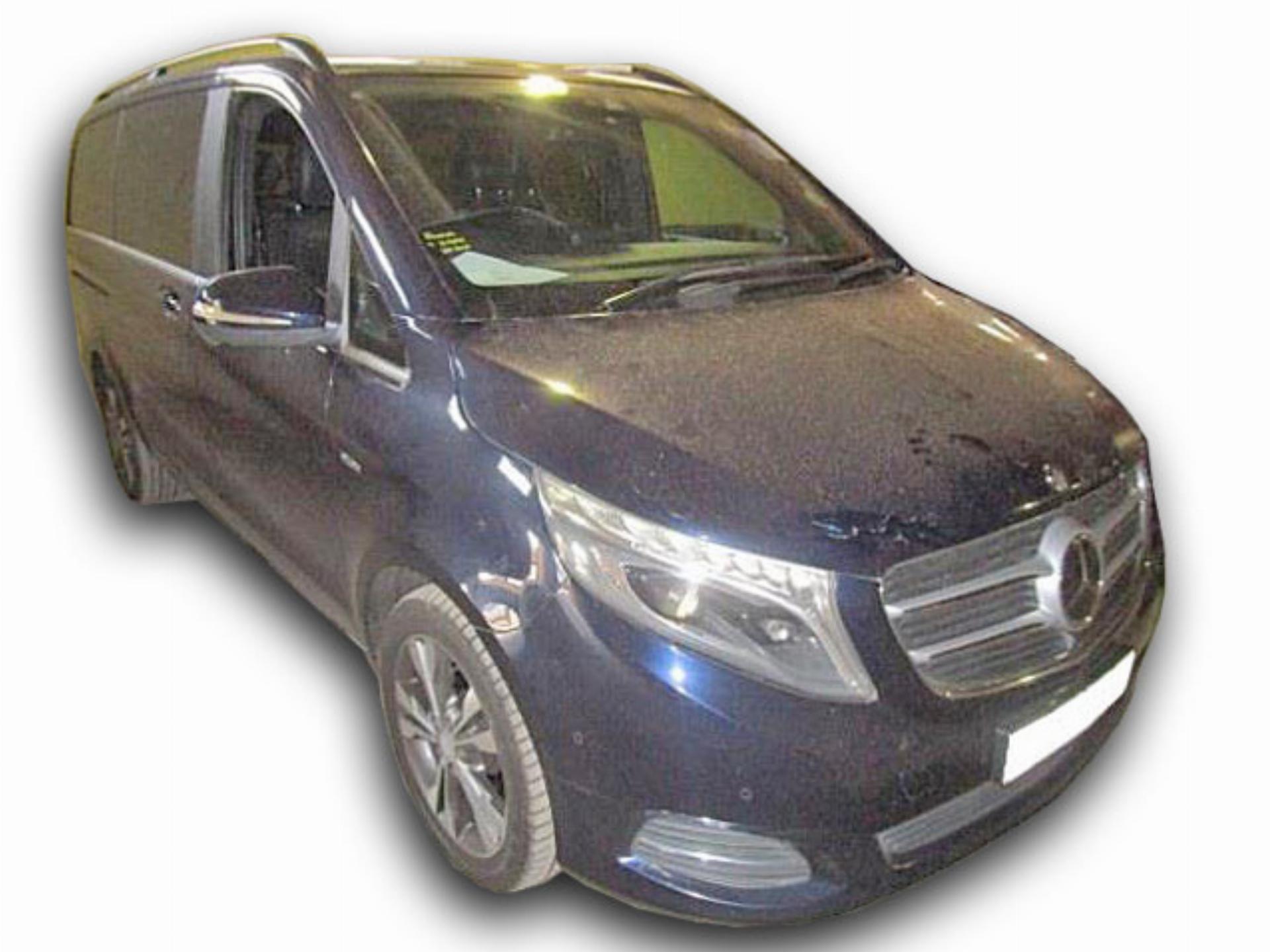 Repossessed Mercedes Benz V220 Cdi 2015 on auction with a price of R 591,300. Mercedes Benz V220 Cdi