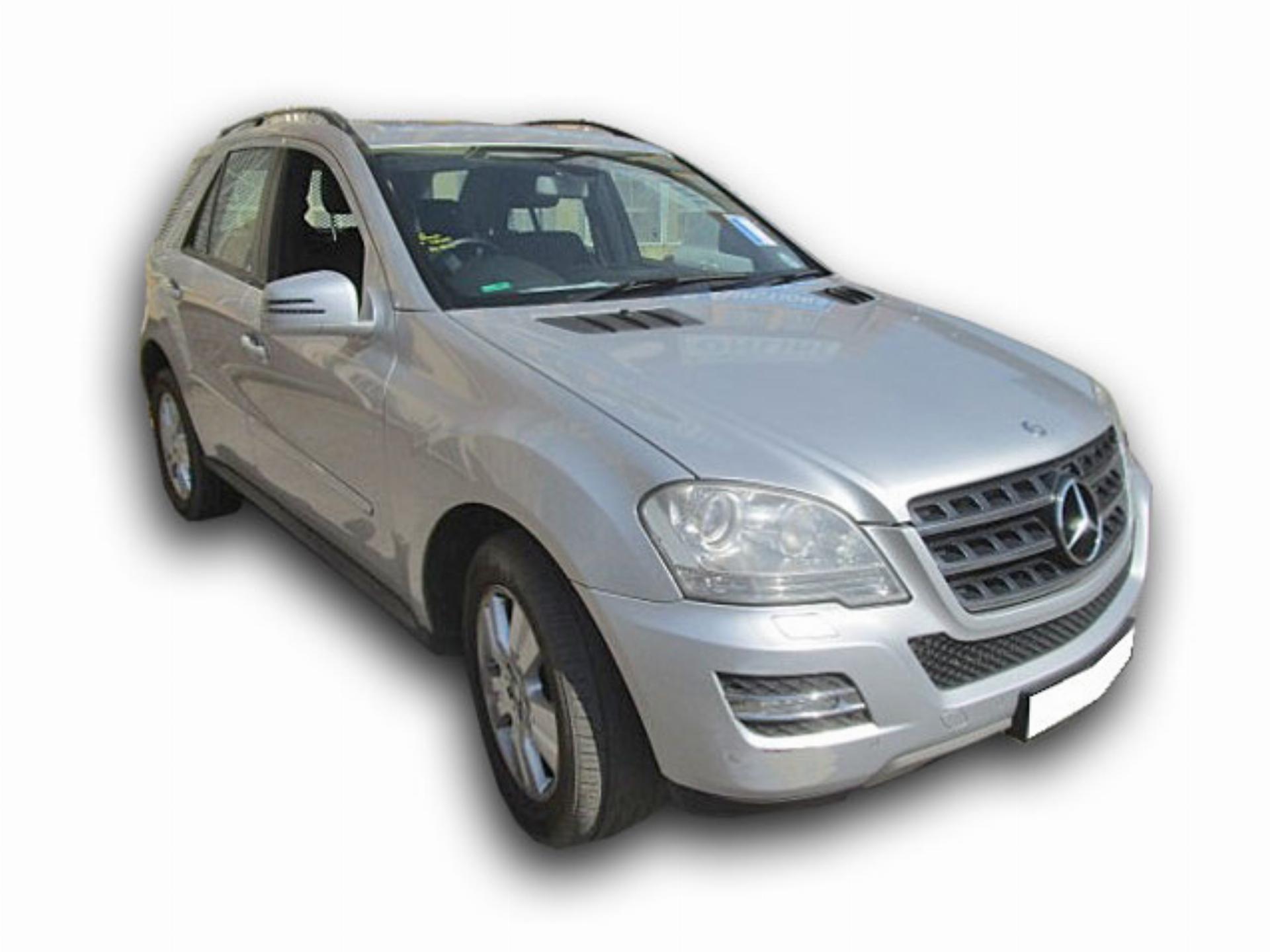 Repossessed Mercedes Benz ML 350 Cdi A/T 2011 on auction with a price of R 241,700. Mercedes Benz ML 350 Cdi A/T