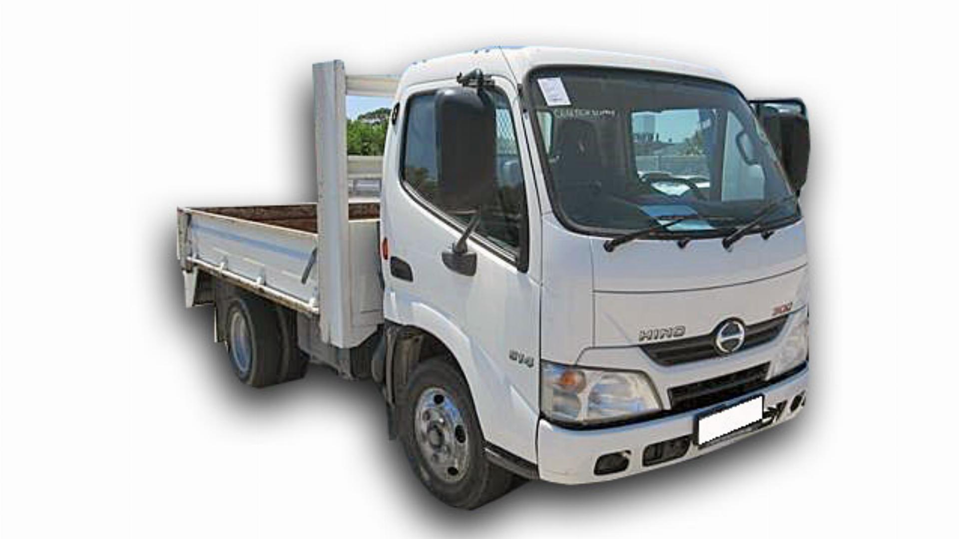 Hino Trucks 300 614 SWB
