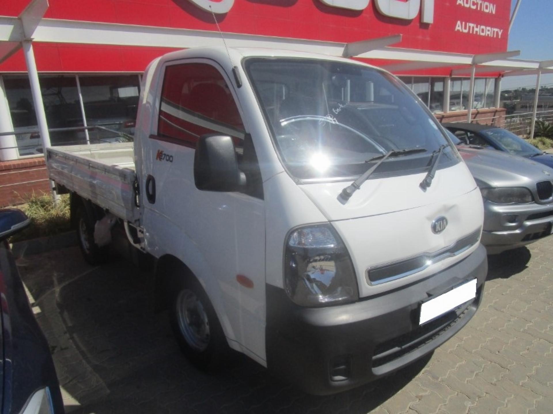 Repossessed Kia K2700 Workhorse Tip C/C 2017 on auction with a price of R 181,800. Kia K2700 Workhorse Tip C/C