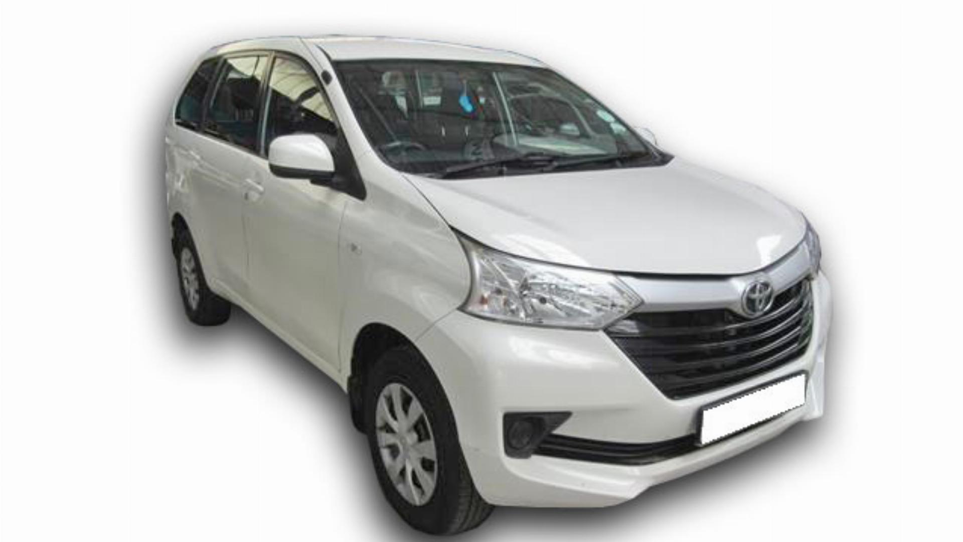Repossessed Toyota Avanza 1.5 SX 2015 on auction with a price of R 176,200. Toyota Avanza 1.5 SX