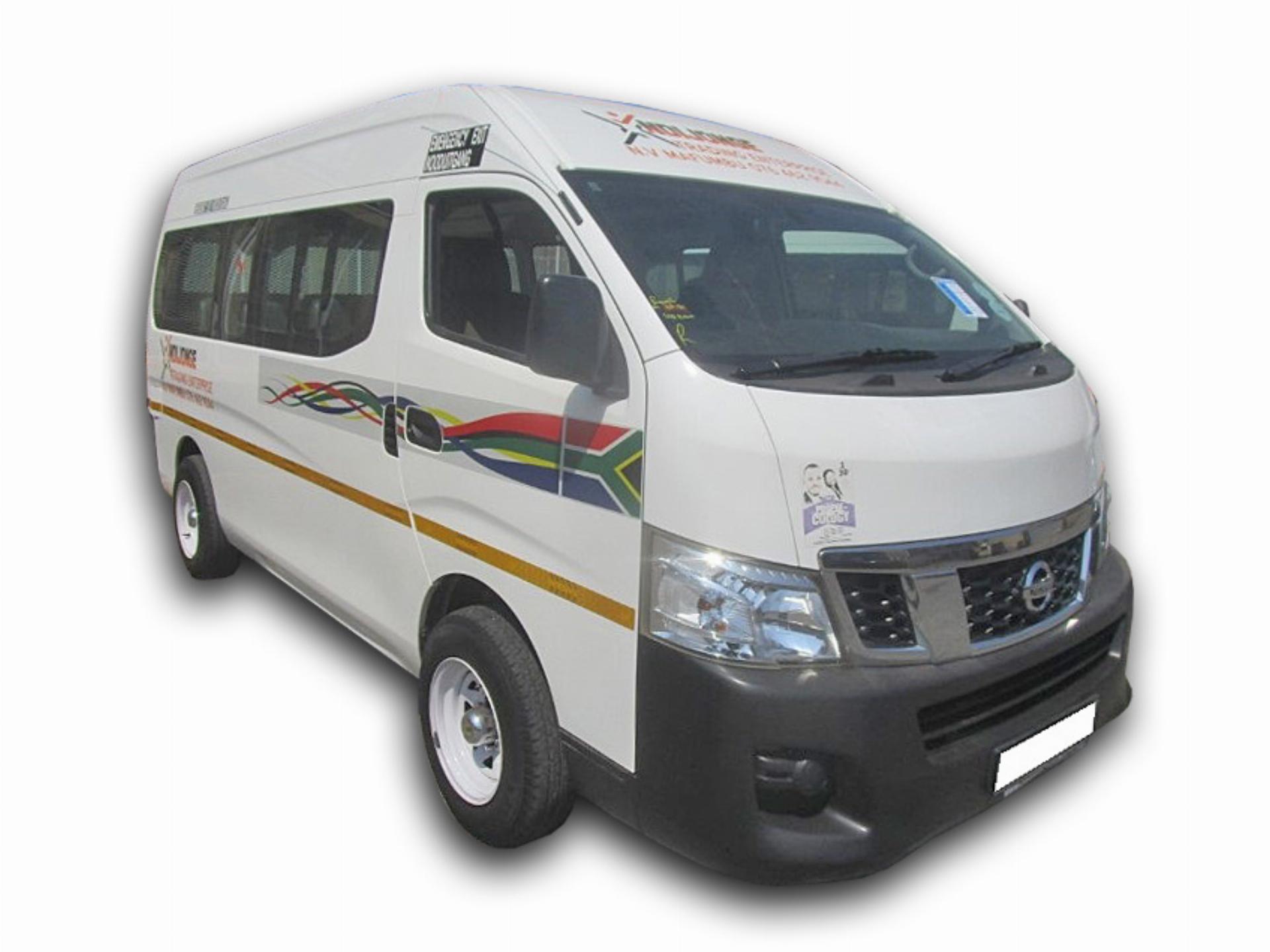 Nissan NV350 2.5 16 Seater