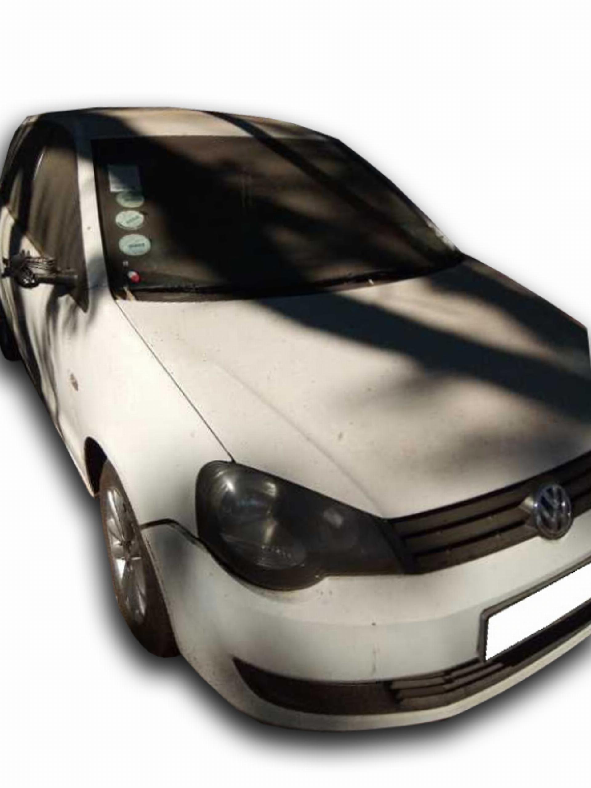 Repossessed Volkswagen Polo Vivo 1.4 5DR 2010 on auction with a price of R 72,600. Volkswagen Polo Vivo 1.4 5DR