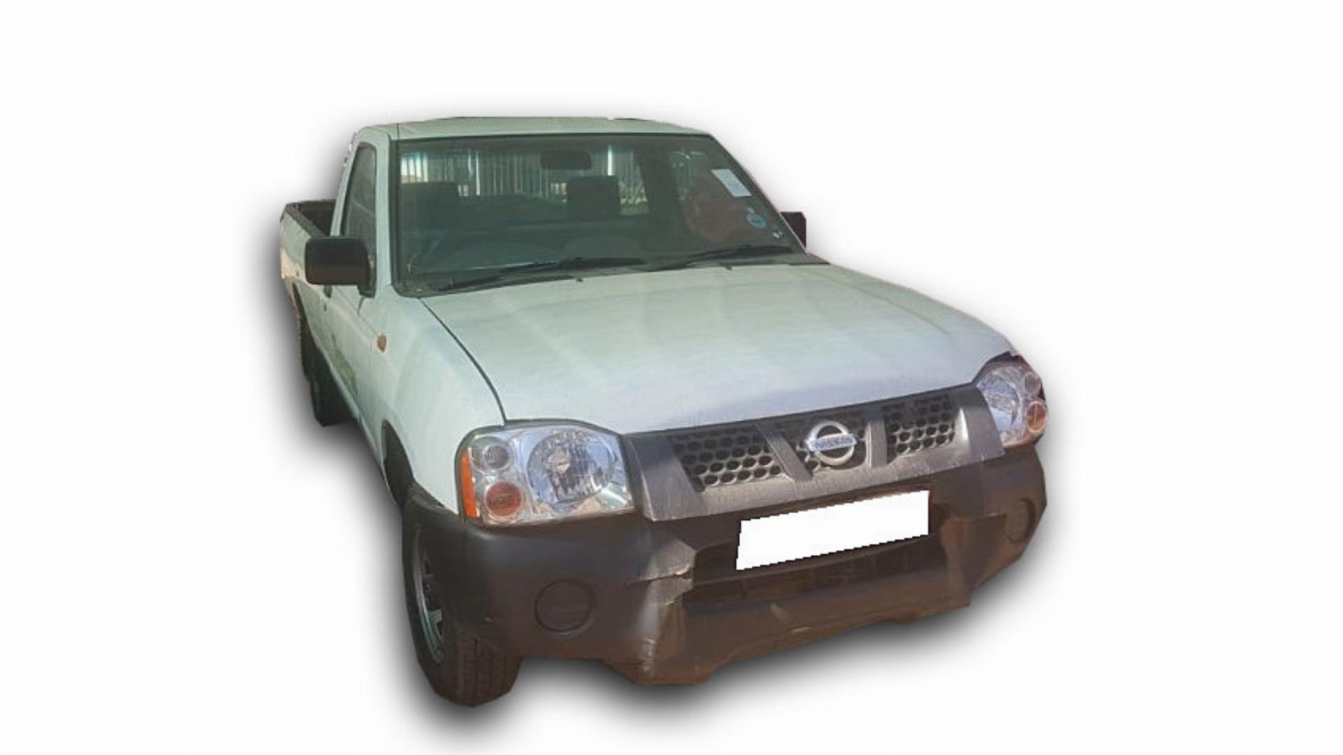 Repossessed Nissan NP 300 2.0I LWB 2017 on auction with a price of R 133,400. Nissan NP 300 2.0I LWB