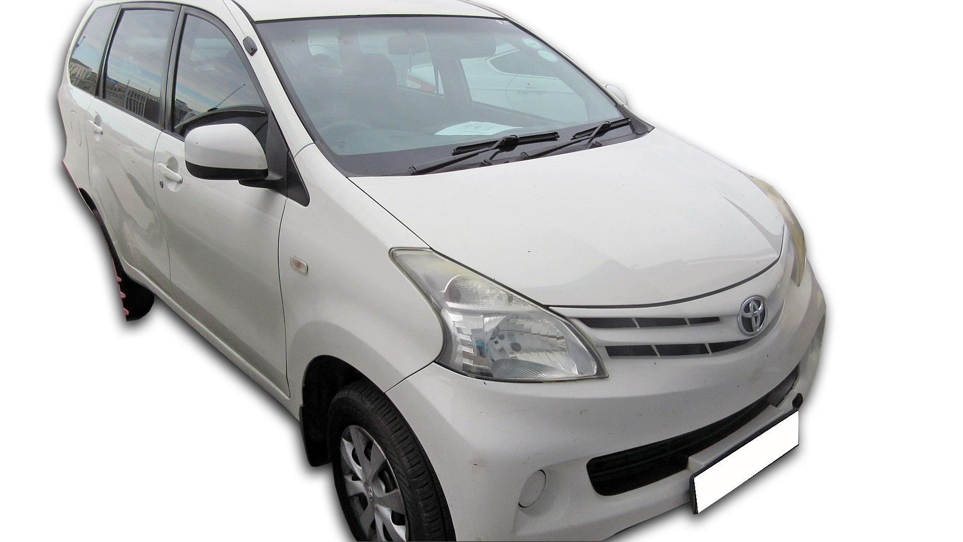 Repossessed Toyota Avanza 1.5 SX 2015 on auction with a price of R 144,200. Toyota Avanza 1.5 SX