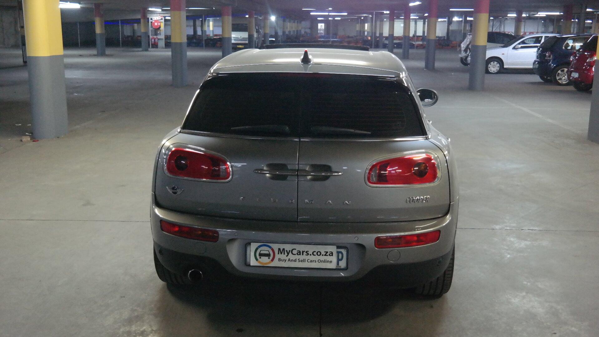 Repossessed Mini Clubman A/T 2017 on auction with a price of R 235,600. Mini Clubman A/T