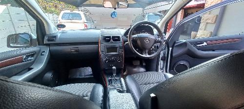 2010 MERCEDES BENZ 116 A 180 2010 MERCEDES BENZ 116 A 180