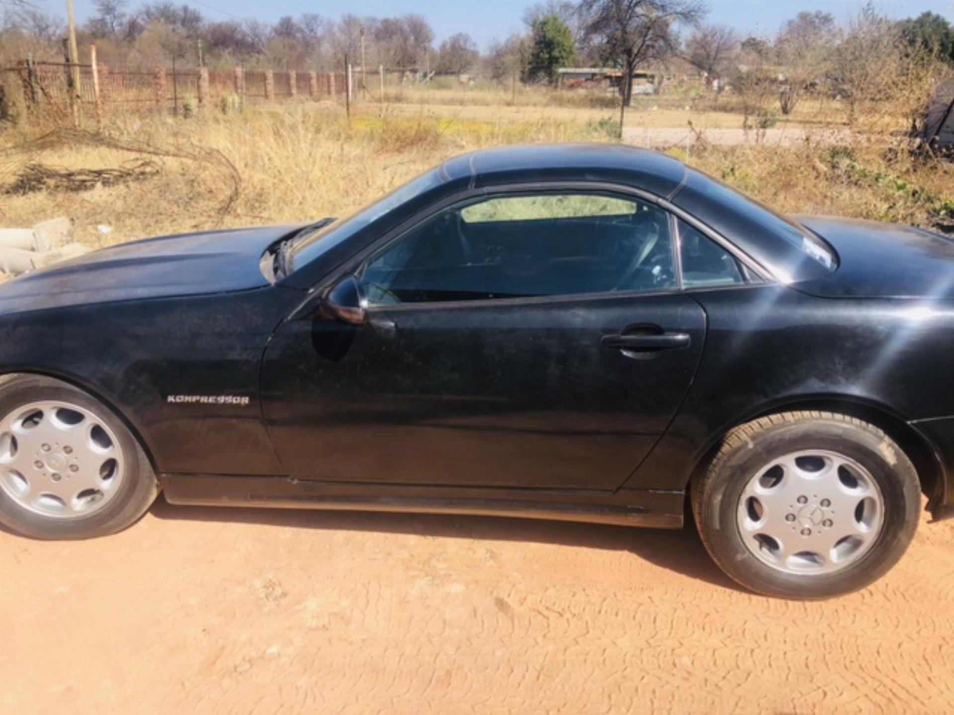 Used Mercedes Benz SLK Kompressor 200 2002 on auction with a price of R 60,000. Mercedes Benz SLK Kompressor 200