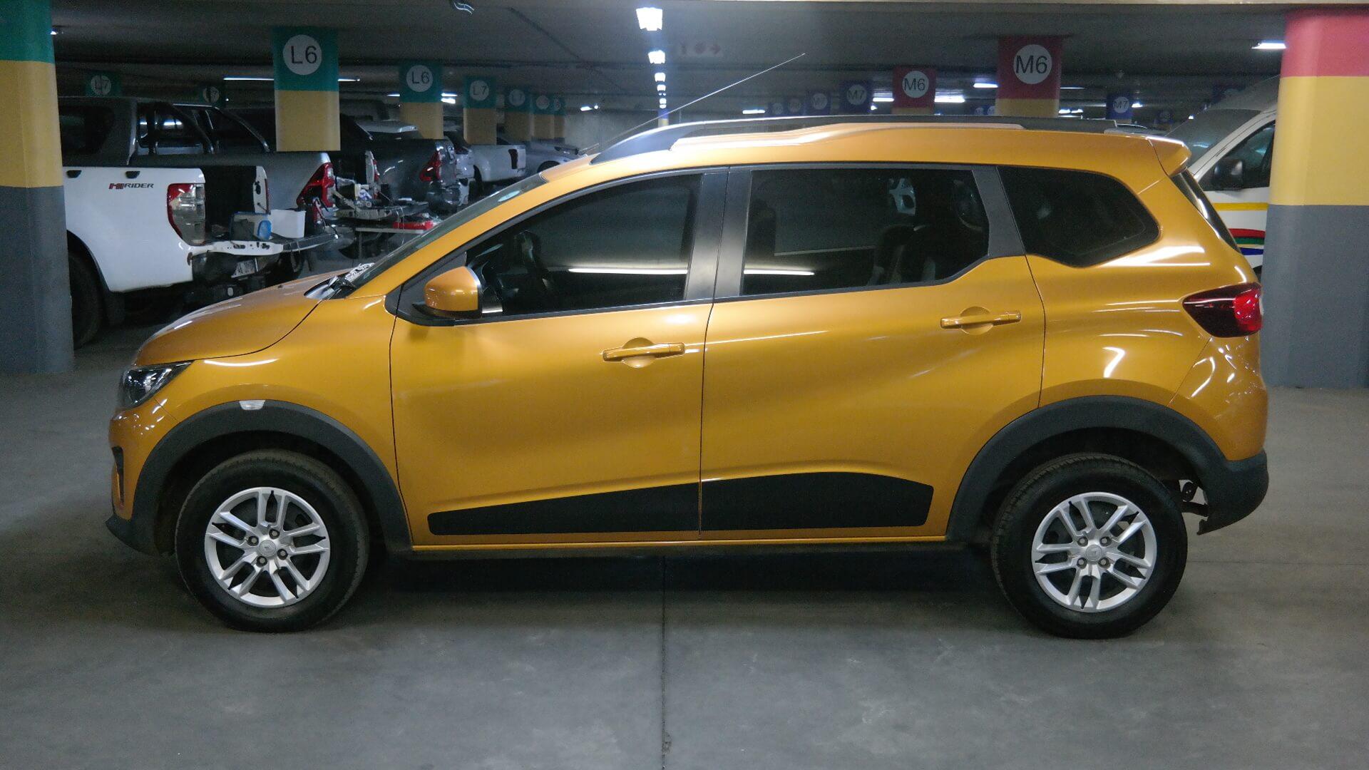 Repossessed Renault Triber 1.0 Dynamique 2020 on auction with a price of R 160,500. Renault Triber 1.0 Dynamique
