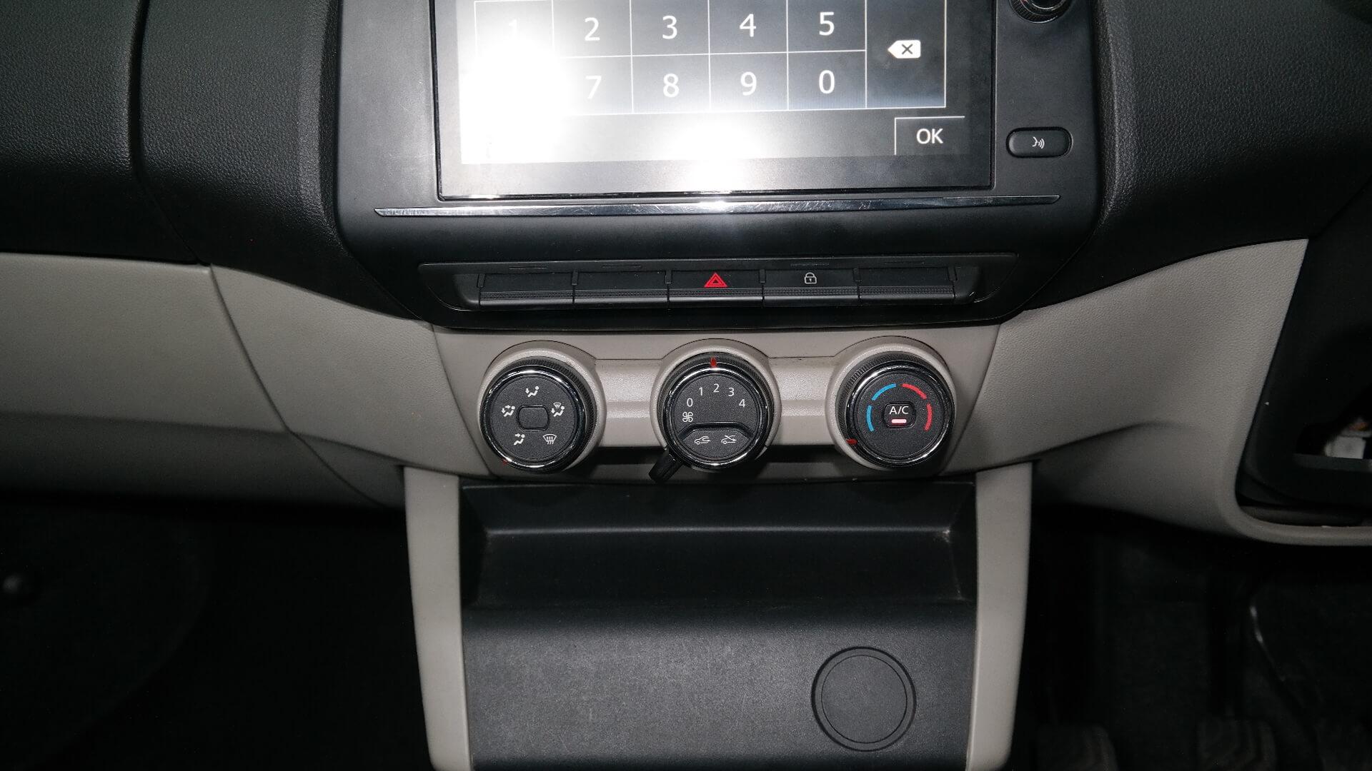 Repossessed Renault Triber 1.0 Dynamique 2020 on auction with a price of R 160,500. Renault Triber 1.0 Dynamique