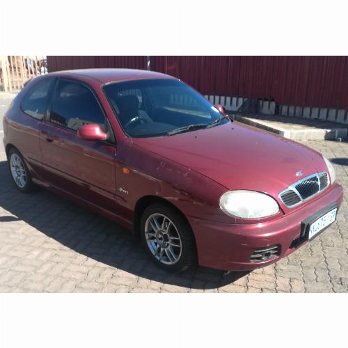 2002 DAEWOO LANOS II 1.6 Sport 2002 DAEWOO LANOS II 1.6 Sport