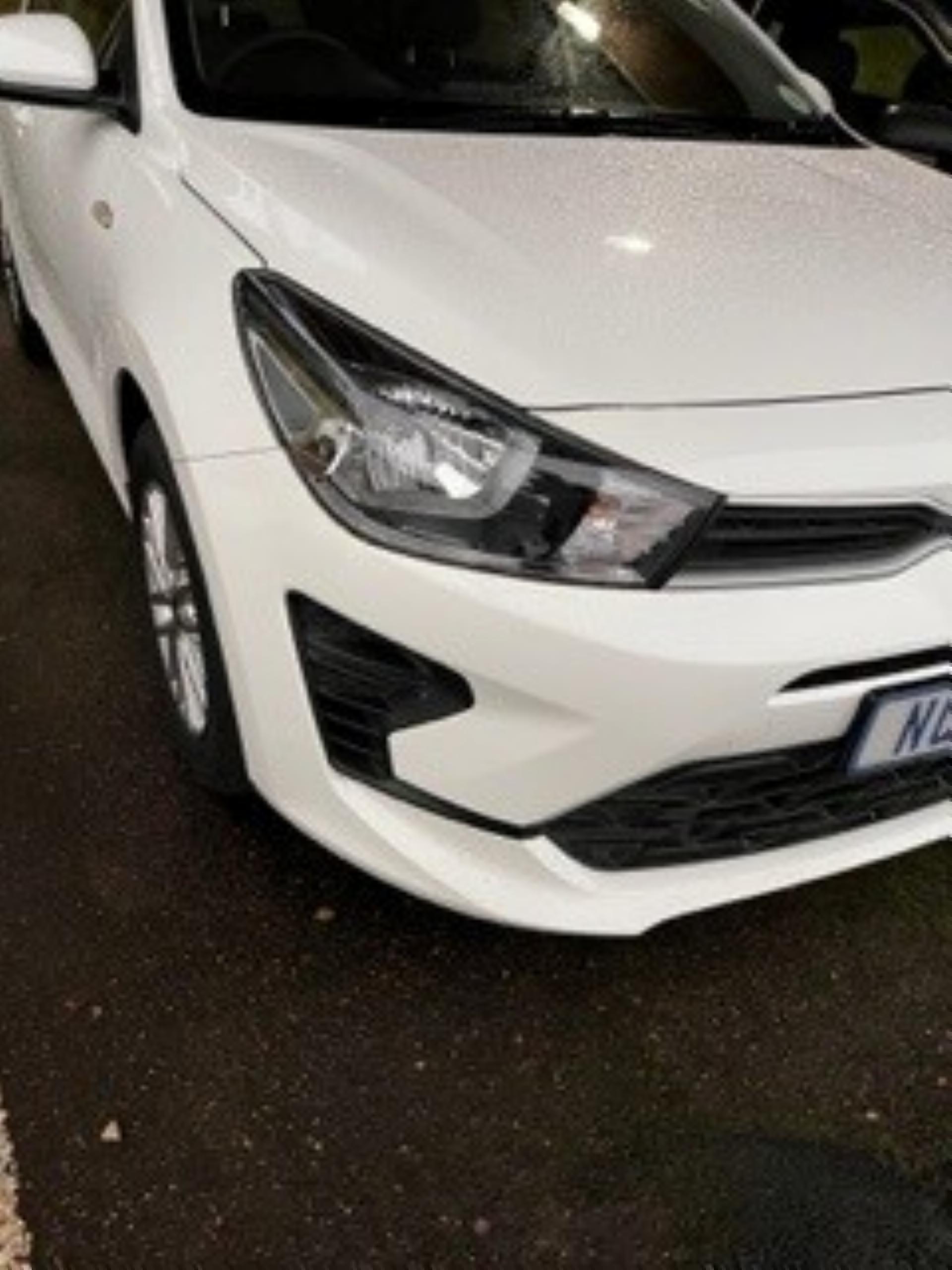 Used Kia Rio 1.2 LS 5 Doors 2021 on auction with a price of R 285,000. Kia Rio 1.2 LS 5 Doors