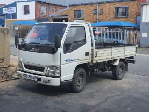 2016 JMC CARRYING 2.8 Tdi 1.6 Ton Lux Swb D/S C/C 2016 JMC CARRYING 2.8 Tdi 1.6 Ton Lux Swb D/S C/C