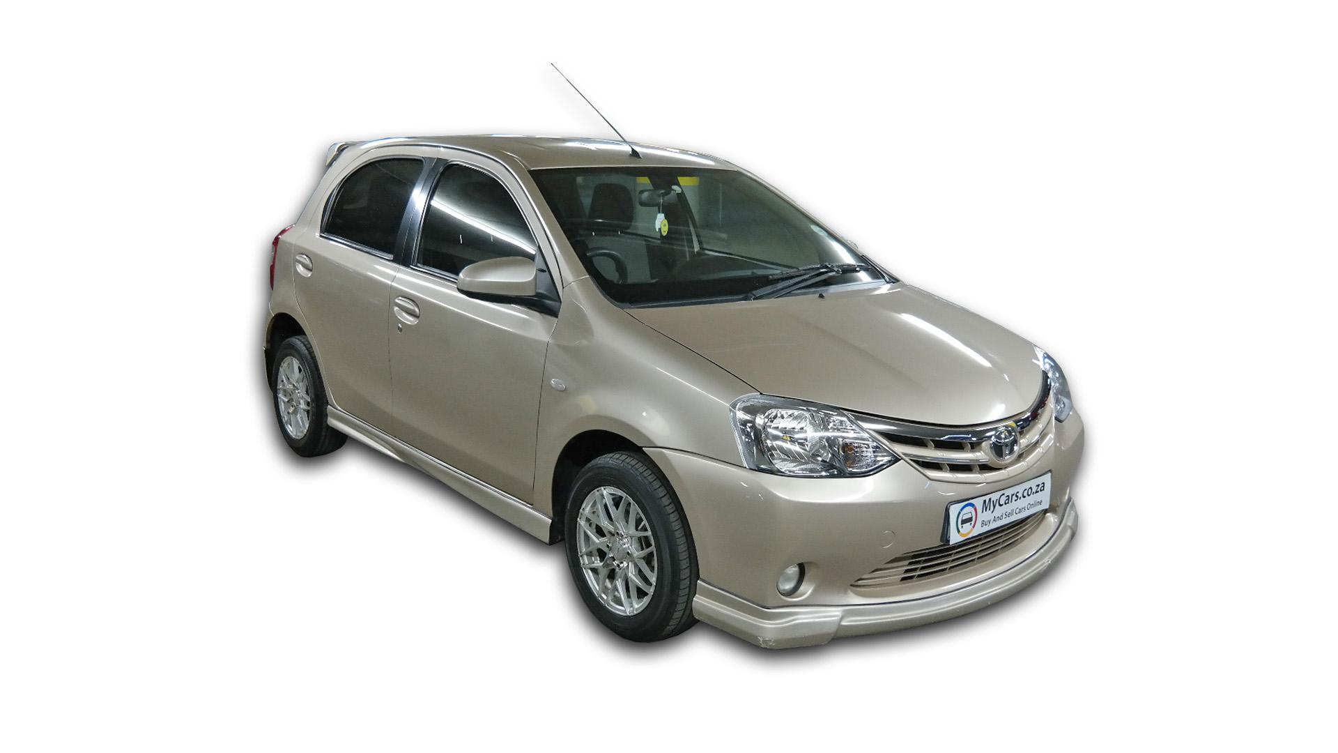 Repossessed Toyota Etios 1.5 XS 5DR 2015 on auction with a price of R 111,600. Toyota Etios 1.5 XS 5DR