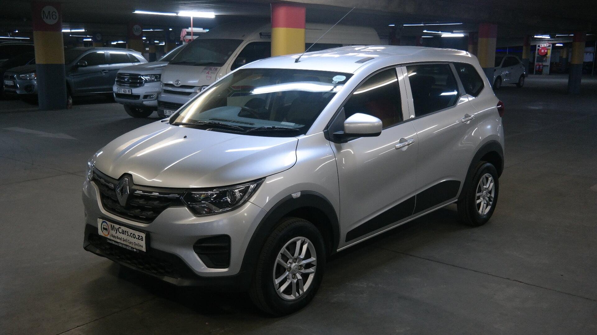 Repossessed Renault Triber 1.0 Expressio 2021 on auction with a price of R 158,200. Renault Triber 1.0 Expressio