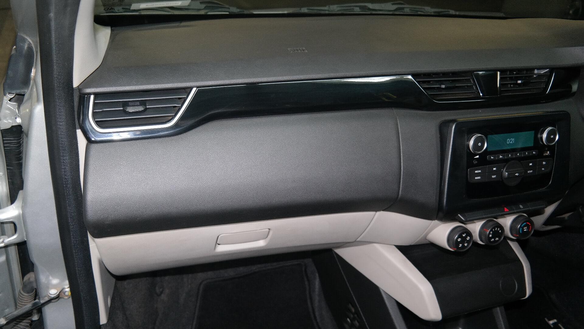 Repossessed Renault Triber 1.0 Expressio 2021 on auction with a price of R 158,200. Renault Triber 1.0 Expressio
