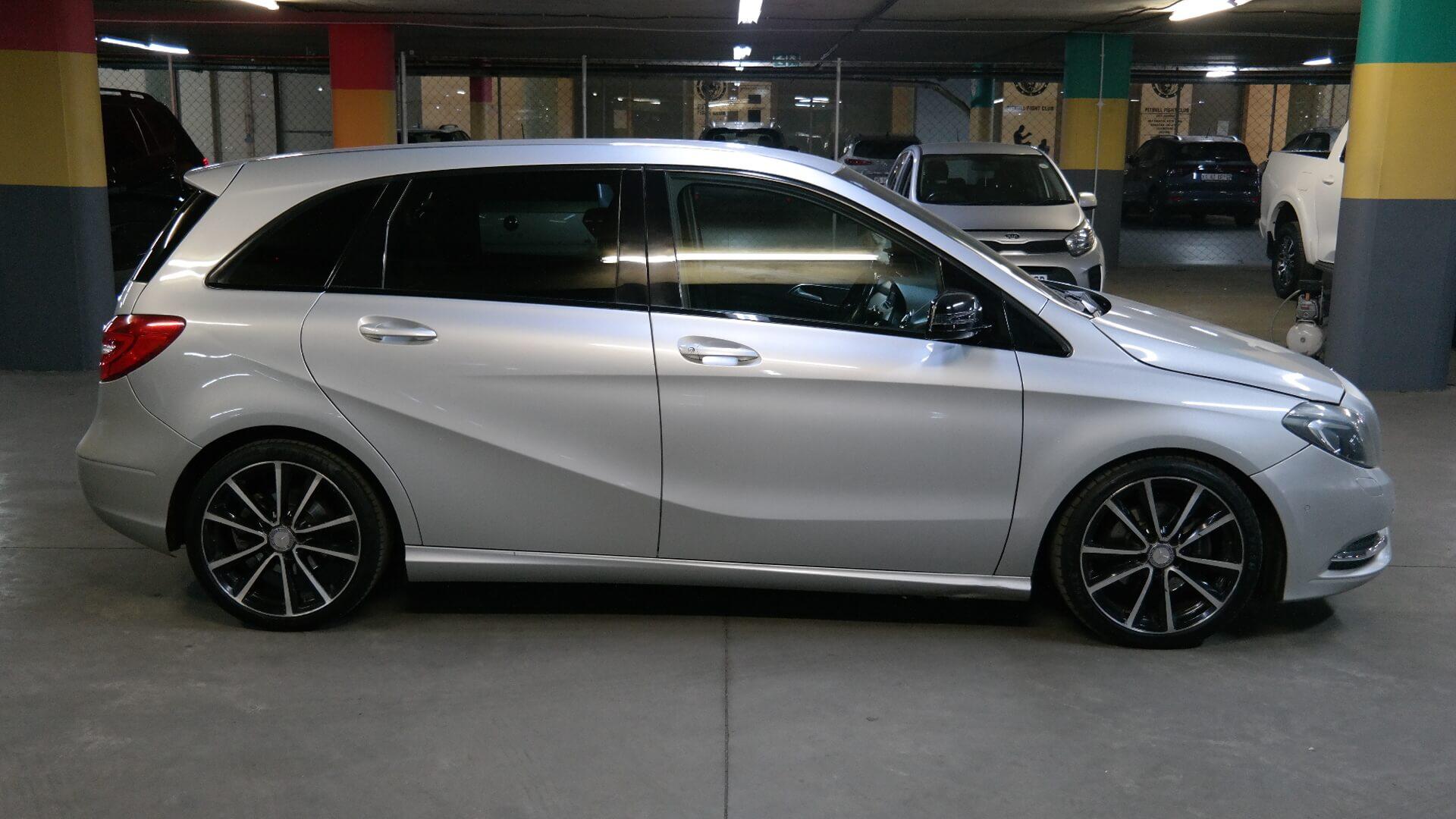 Repossessed Mercedes Benz B Class B 180 BE A/T 2013 on auction with a price of R 155,800. Mercedes Benz B Class B 180 BE A/T
