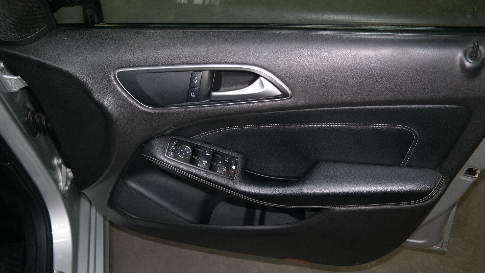 Repossessed Mercedes Benz B Class B 180 BE A/T 2013 on auction with a price of R 155,800. Mercedes Benz B Class B 180 BE A/T