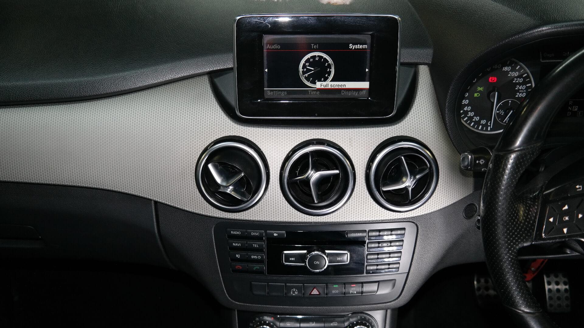 Repossessed Mercedes Benz B Class B 180 BE A/T 2013 on auction with a price of R 155,800. Mercedes Benz B Class B 180 BE A/T