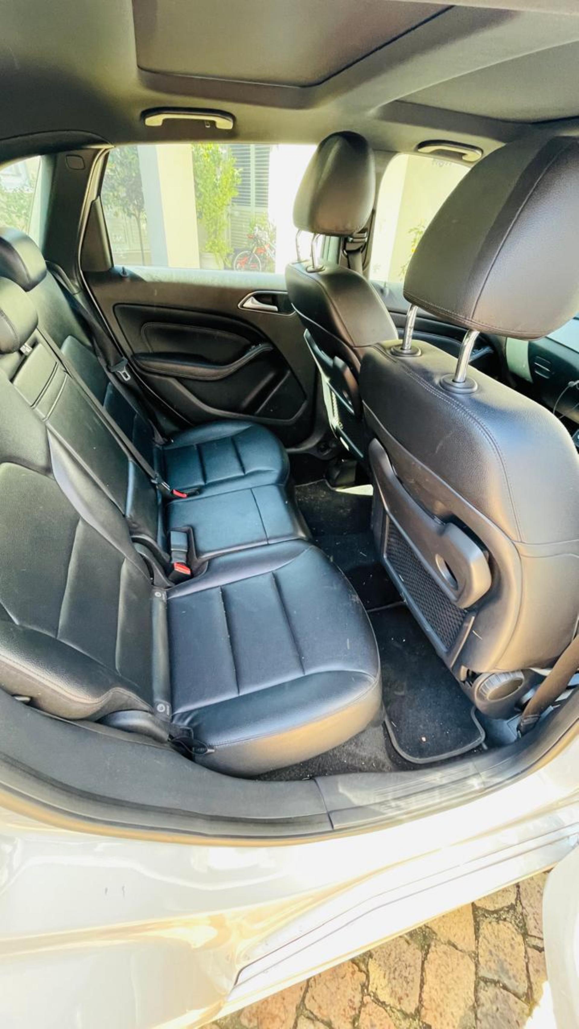 Used Mercedes Benz B Class 180CDI Auto 2013 on auction with a price of R 165,000. Mercedes Benz B Class 180CDI Auto