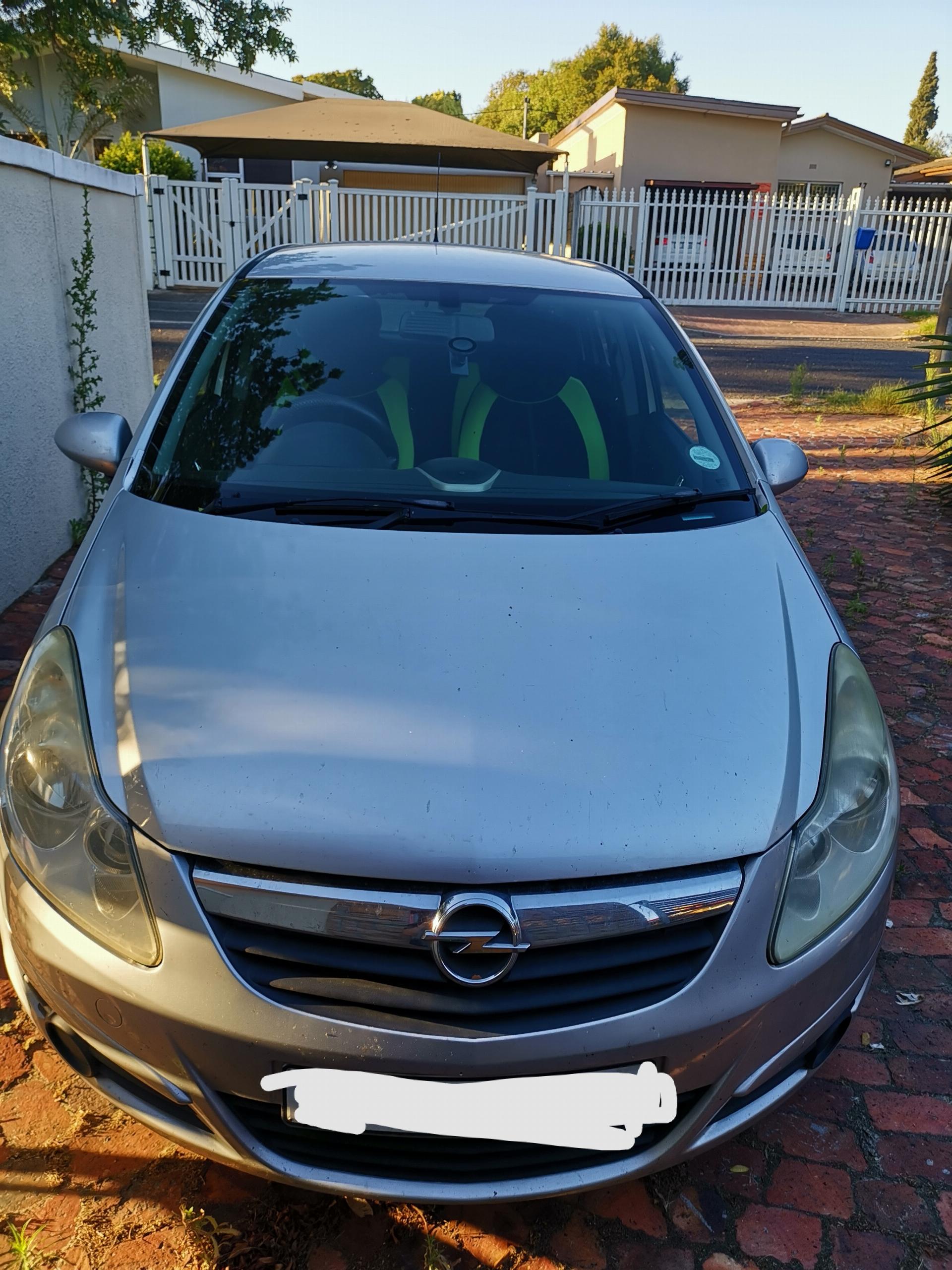 Opel Corsa 1.4 Essentia