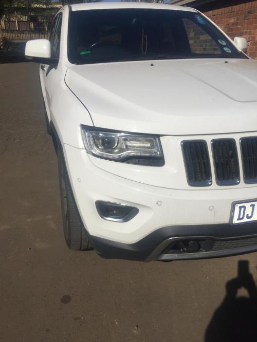 2014 JEEP GRAND CHEROKEE 3.0 CRD V6 Limited 2014 JEEP GRAND CHEROKEE 3.0 CRD V6 Limited