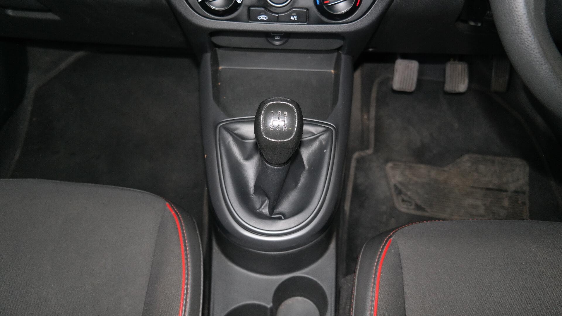 Repossessed Hyundai Grand I10 1.0 Motion 2021 on auction with a price of R 168,900. Hyundai Grand I10 1.0 Motion