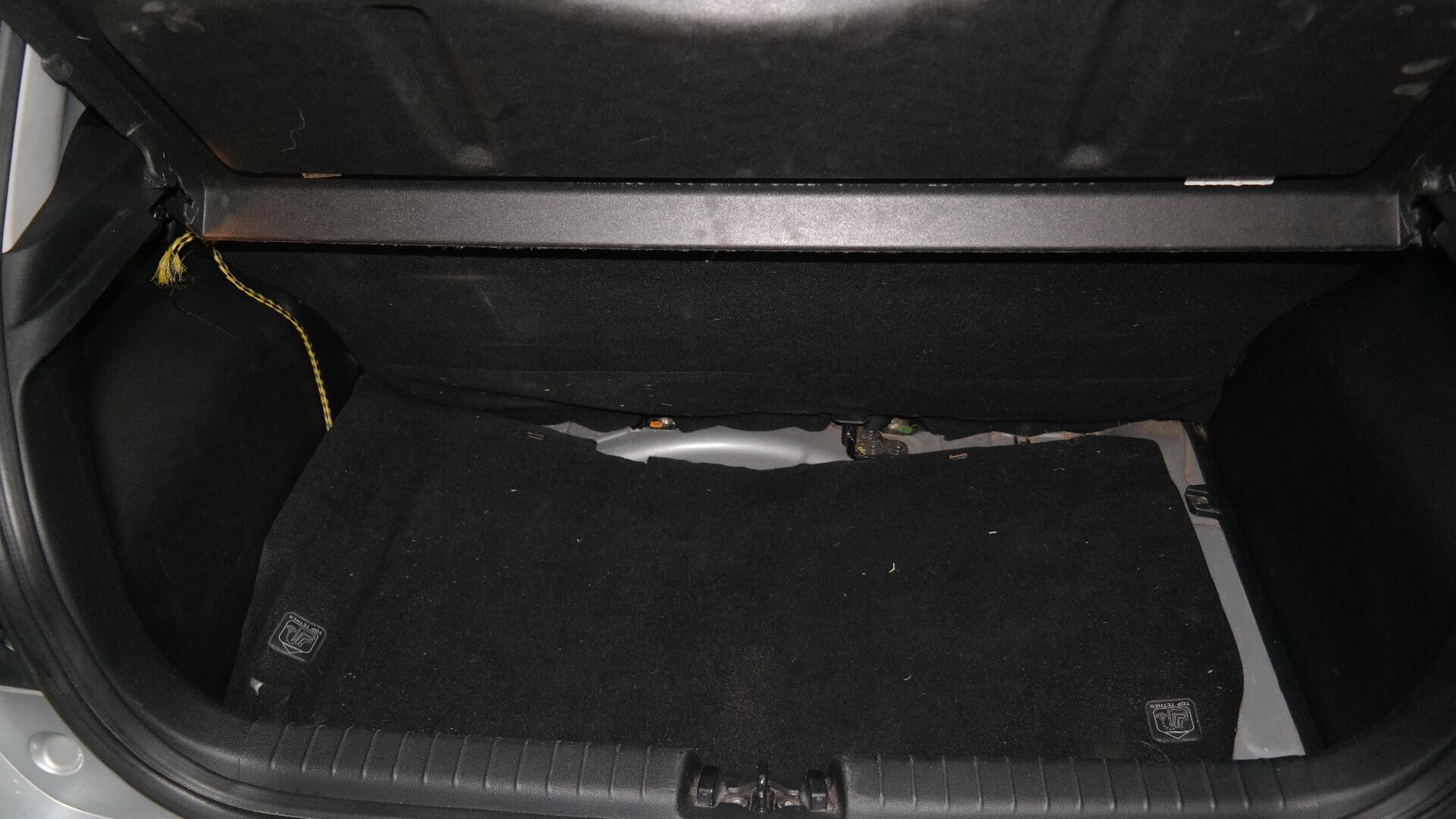 Repossessed Hyundai Grand I10 1.0 Motion 2021 on auction with a price of R 168,900. Hyundai Grand I10 1.0 Motion