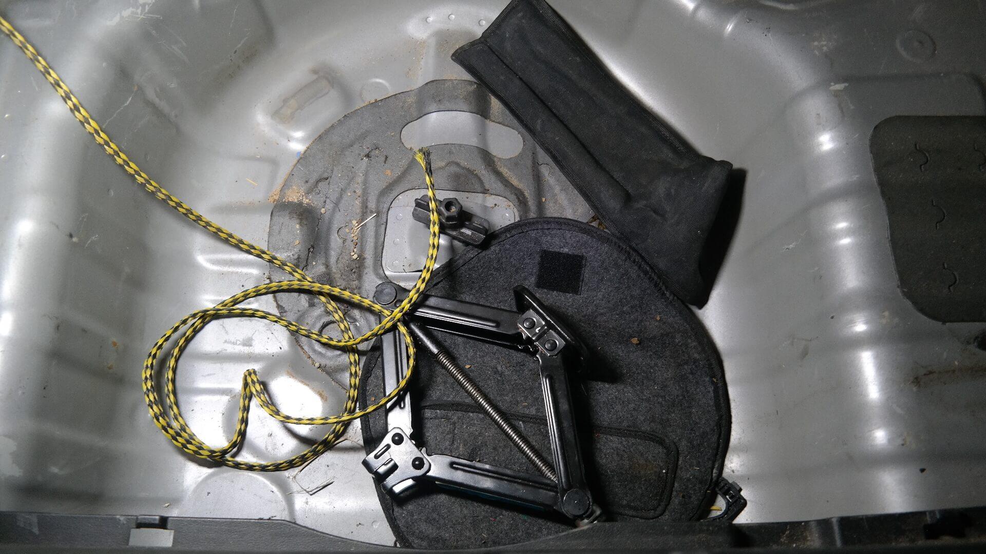 Repossessed Hyundai Grand I10 1.0 Motion 2021 on auction with a price of R 168,900. Hyundai Grand I10 1.0 Motion