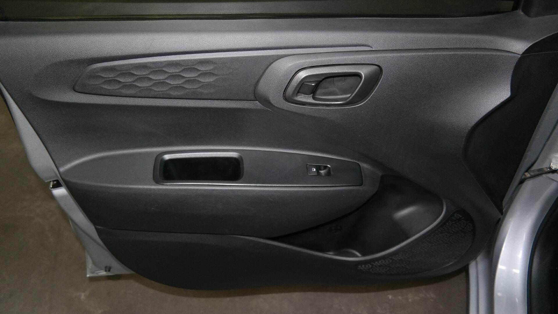 Repossessed Hyundai Grand I10 1.0 Motion 2021 on auction with a price of R 168,900. Hyundai Grand I10 1.0 Motion