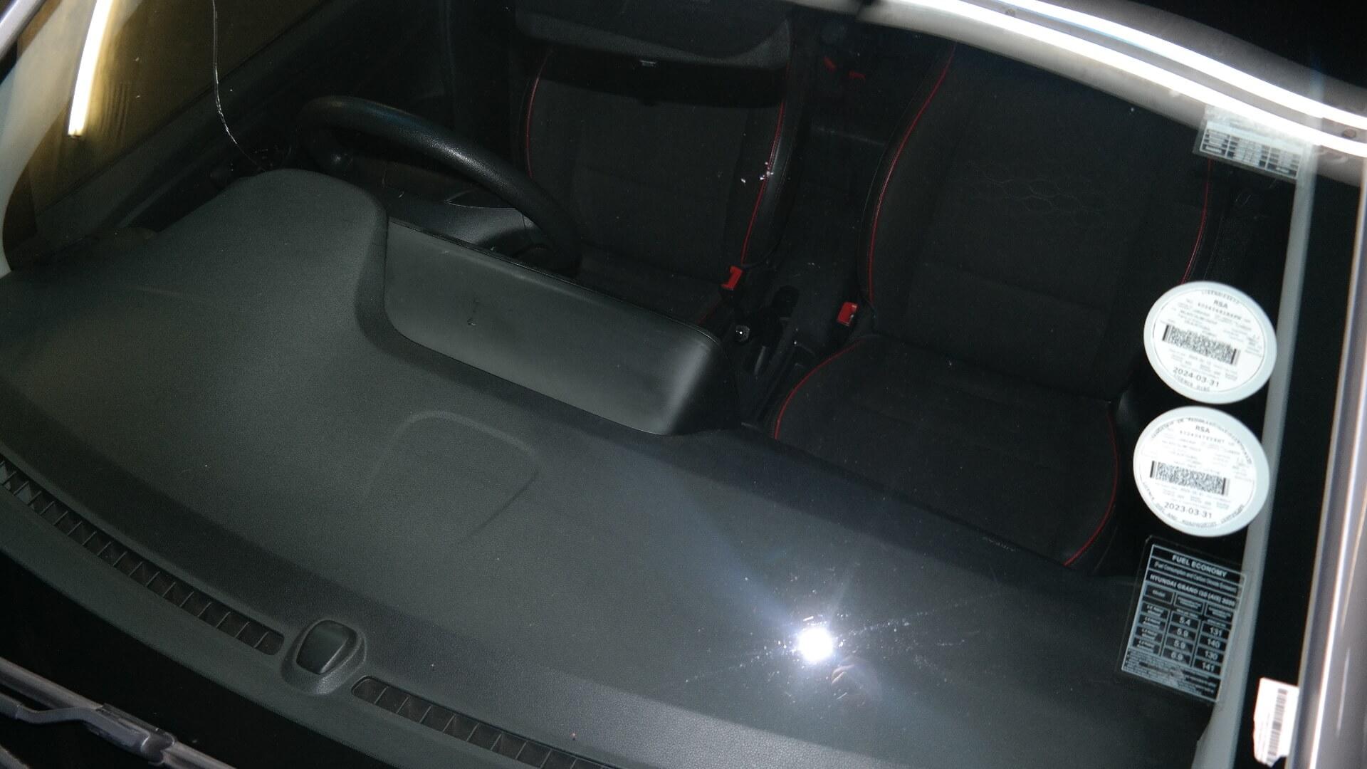 Repossessed Hyundai Grand I10 1.0 Motion 2021 on auction with a price of R 168,900. Hyundai Grand I10 1.0 Motion