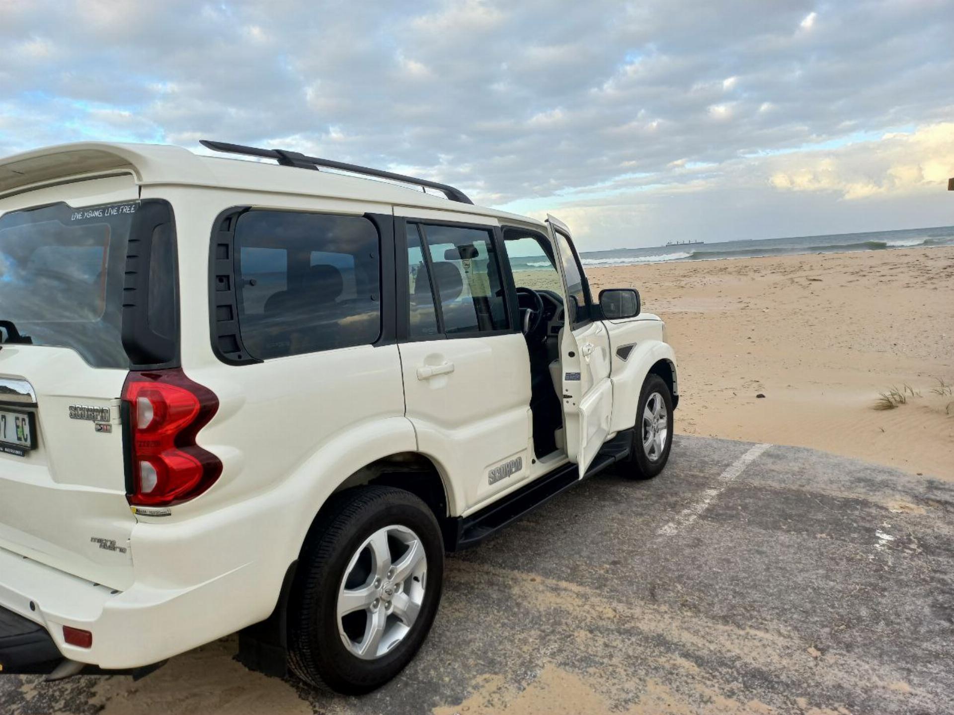 Used Mahindra Scorpio 2.2TD 103KW S11 2022 on auction with a price of R 350,000. Mahindra Scorpio 2.2TD 103KW S11