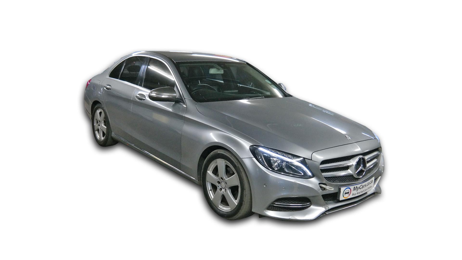 Repossessed Mercedes Benz C180 Avantgarde A/T 2015 on auction with a price of R 252,080. Mercedes Benz C180 Avantgarde A/T
