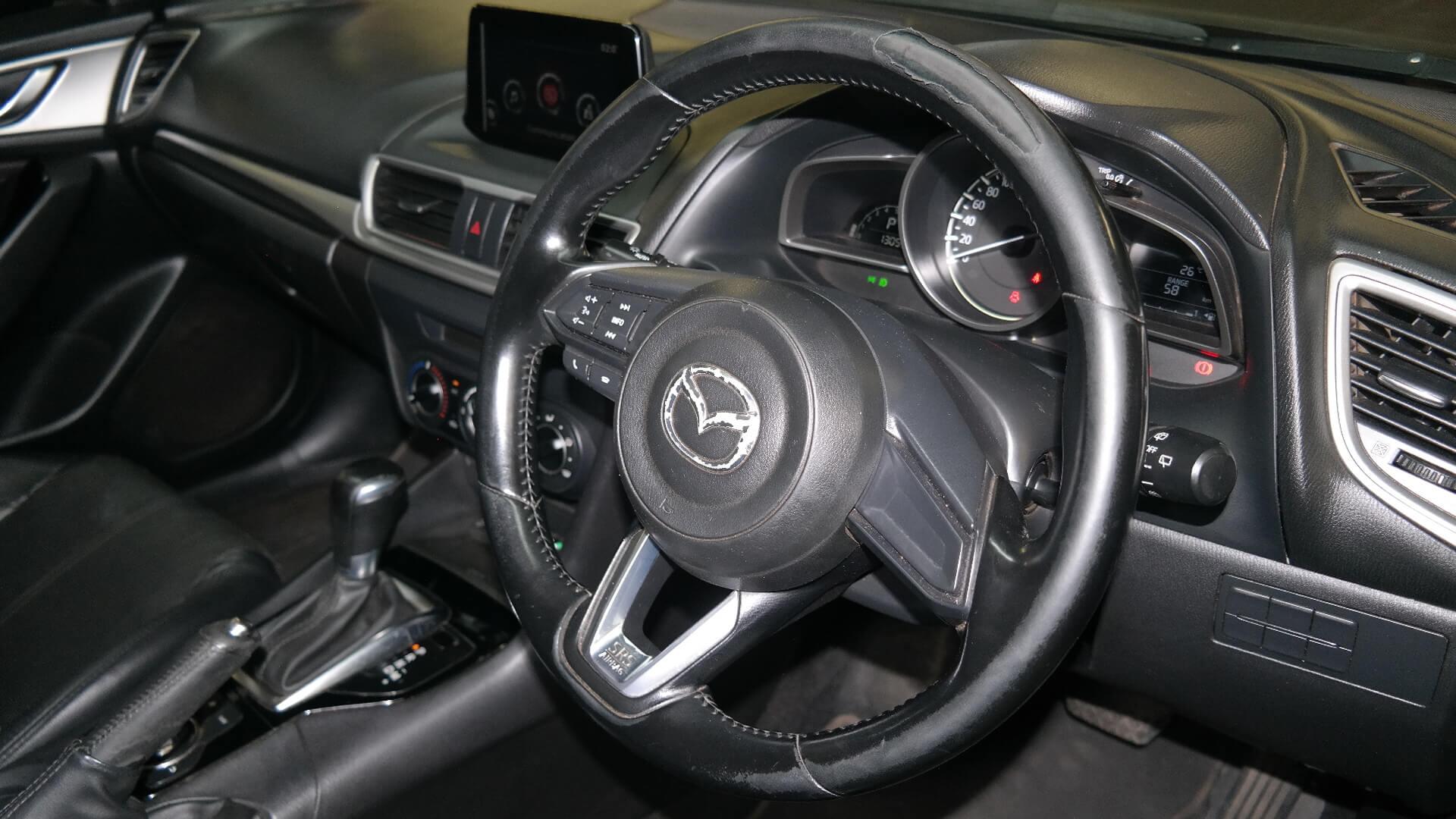 Repossessed Mazda 3 1.6 Dynamic 5DR A/T 2017 on auction with a price of R 197,000. Mazda 3 1.6 Dynamic 5DR A/T