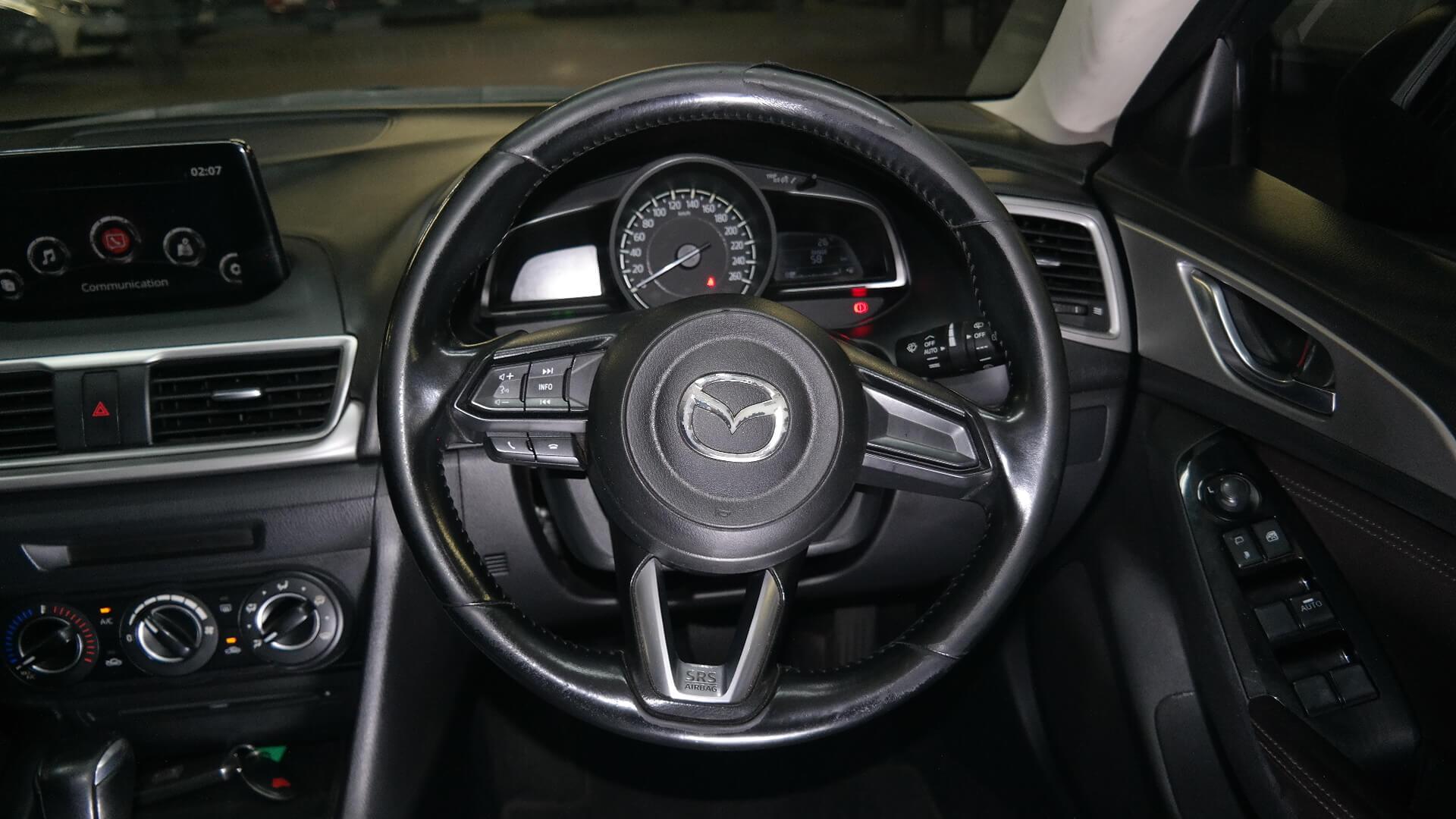 Repossessed Mazda 3 1.6 Dynamic 5DR A/T 2017 on auction with a price of R 197,000. Mazda 3 1.6 Dynamic 5DR A/T