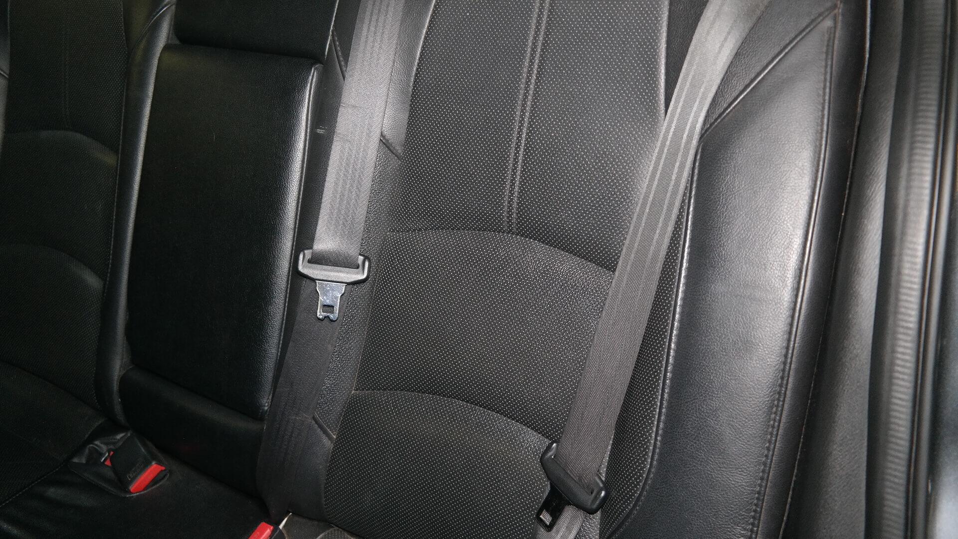 Repossessed Mazda 3 1.6 Dynamic 5DR A/T 2017 on auction with a price of R 197,000. Mazda 3 1.6 Dynamic 5DR A/T