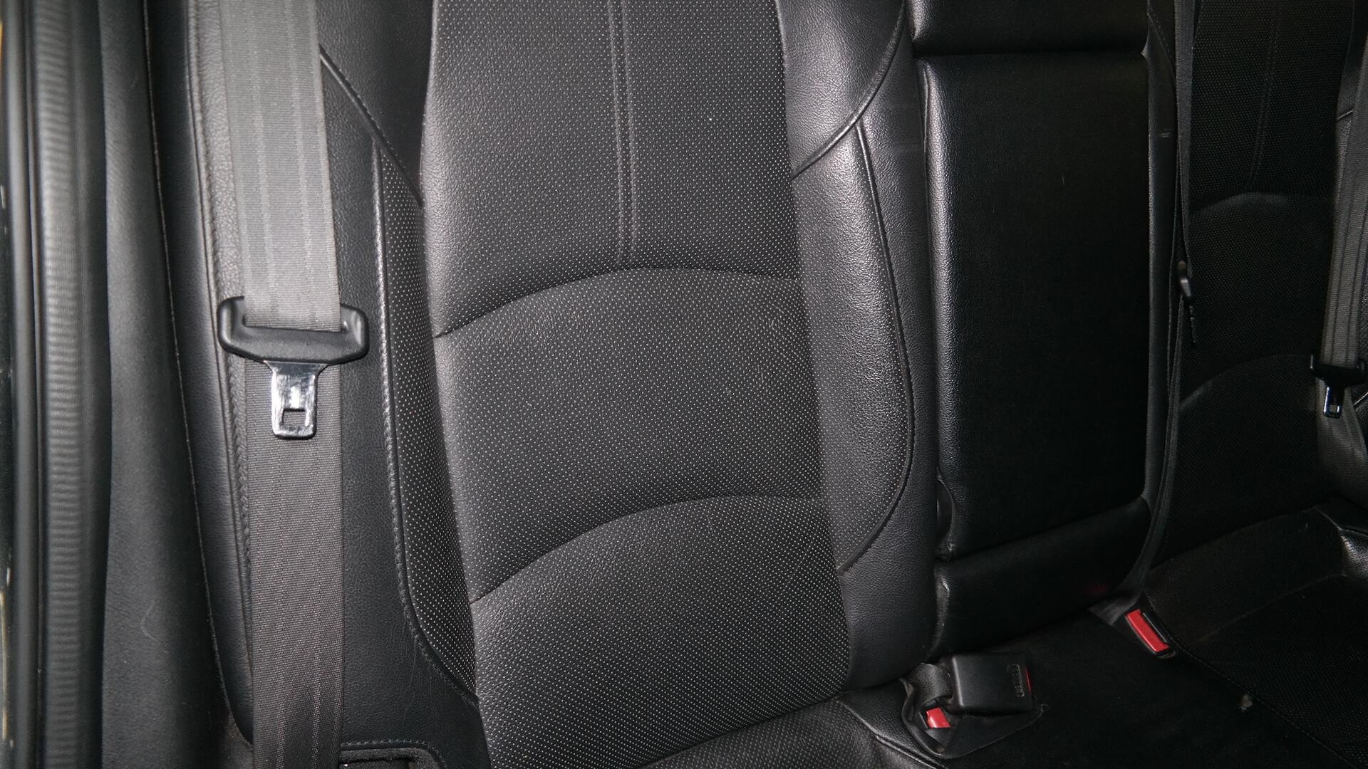 Repossessed Mazda 3 1.6 Dynamic 5DR A/T 2017 on auction with a price of R 197,000. Mazda 3 1.6 Dynamic 5DR A/T