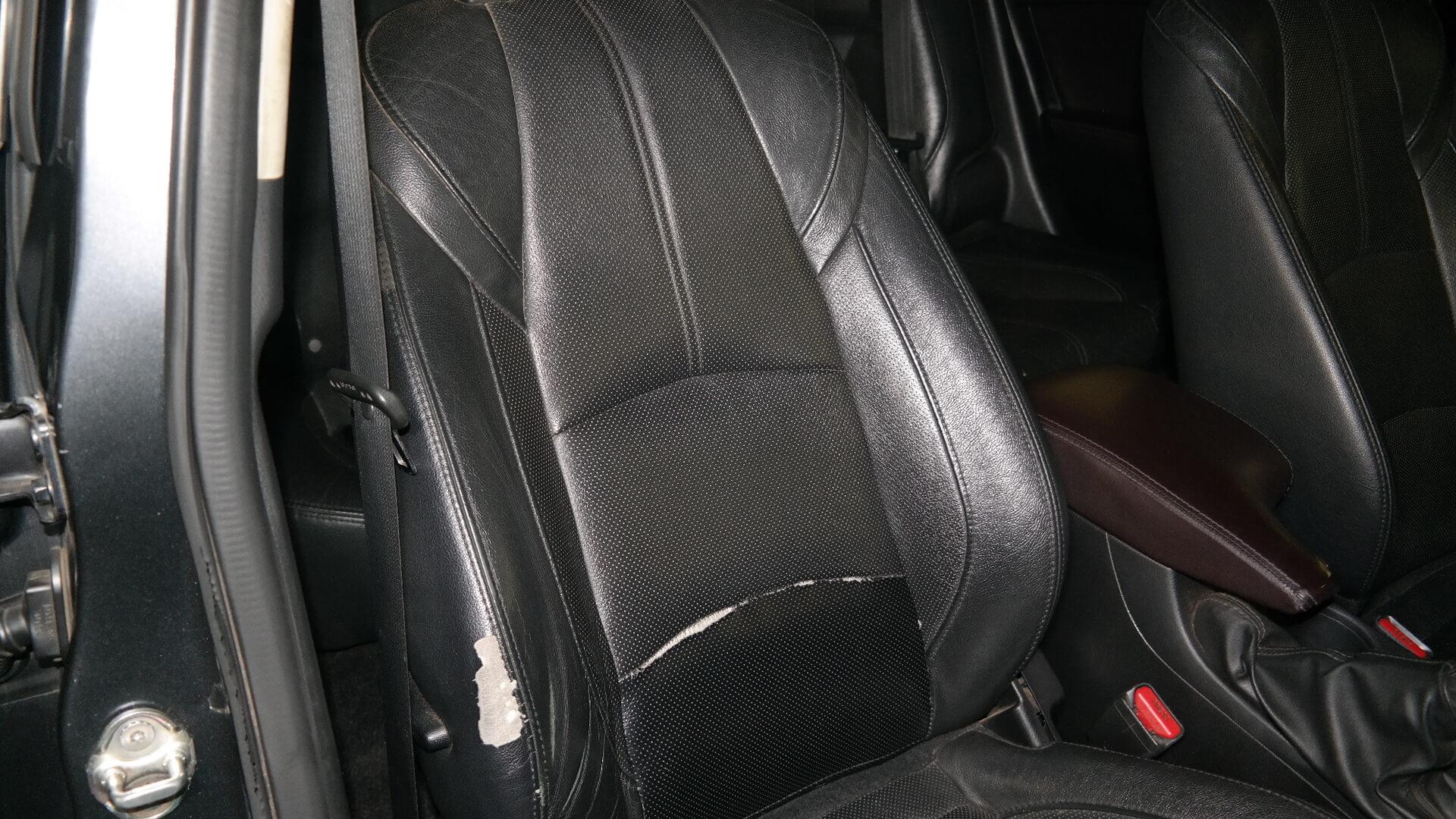 Repossessed Mazda 3 1.6 Dynamic 5DR A/T 2017 on auction with a price of R 197,000. Mazda 3 1.6 Dynamic 5DR A/T