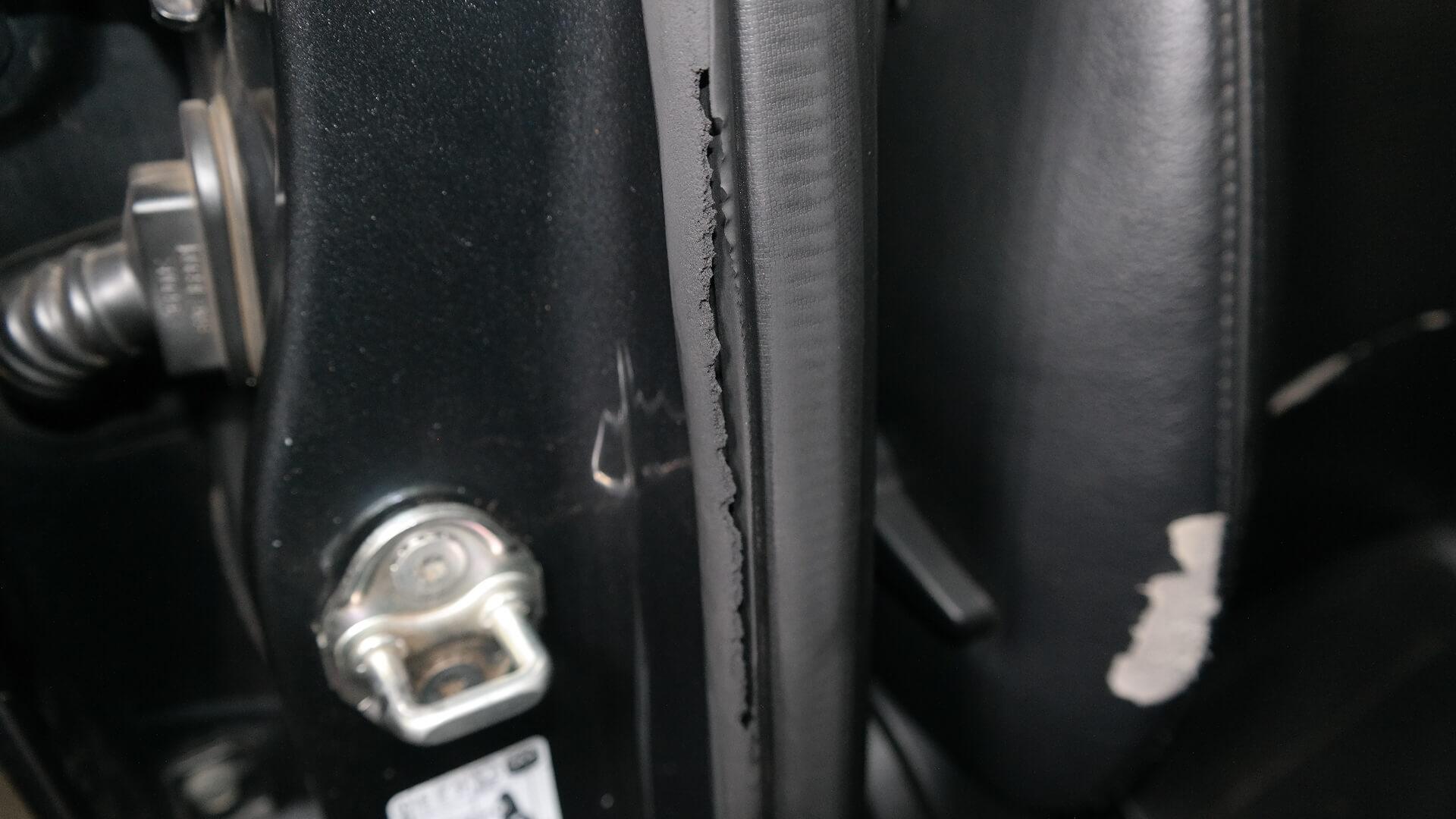 Repossessed Mazda 3 1.6 Dynamic 5DR A/T 2017 on auction with a price of R 197,000. Mazda 3 1.6 Dynamic 5DR A/T