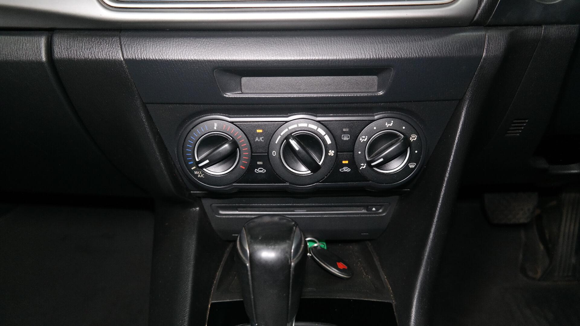 Repossessed Mazda 3 1.6 Dynamic 5DR A/T 2017 on auction with a price of R 197,000. Mazda 3 1.6 Dynamic 5DR A/T