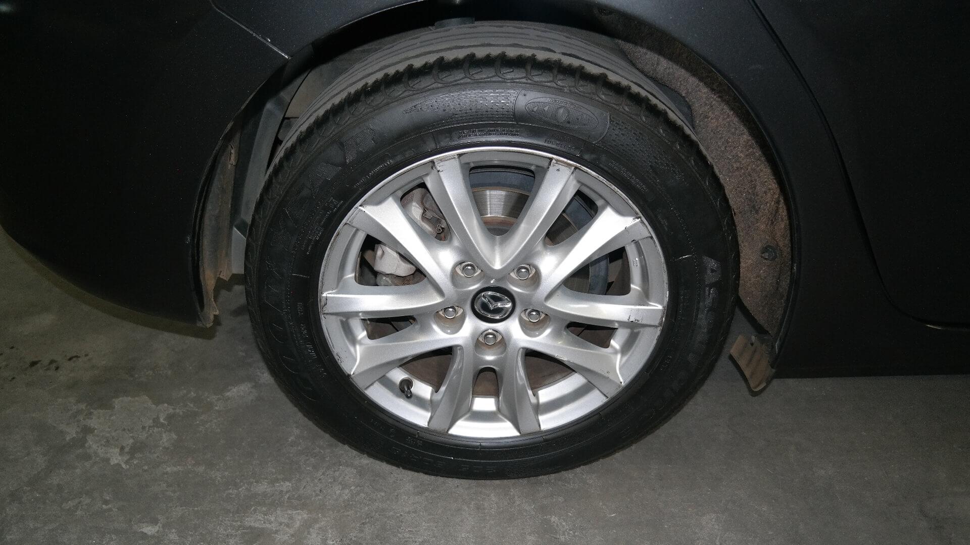 Repossessed Mazda 3 1.6 Dynamic 5DR A/T 2017 on auction with a price of R 197,000. Mazda 3 1.6 Dynamic 5DR A/T