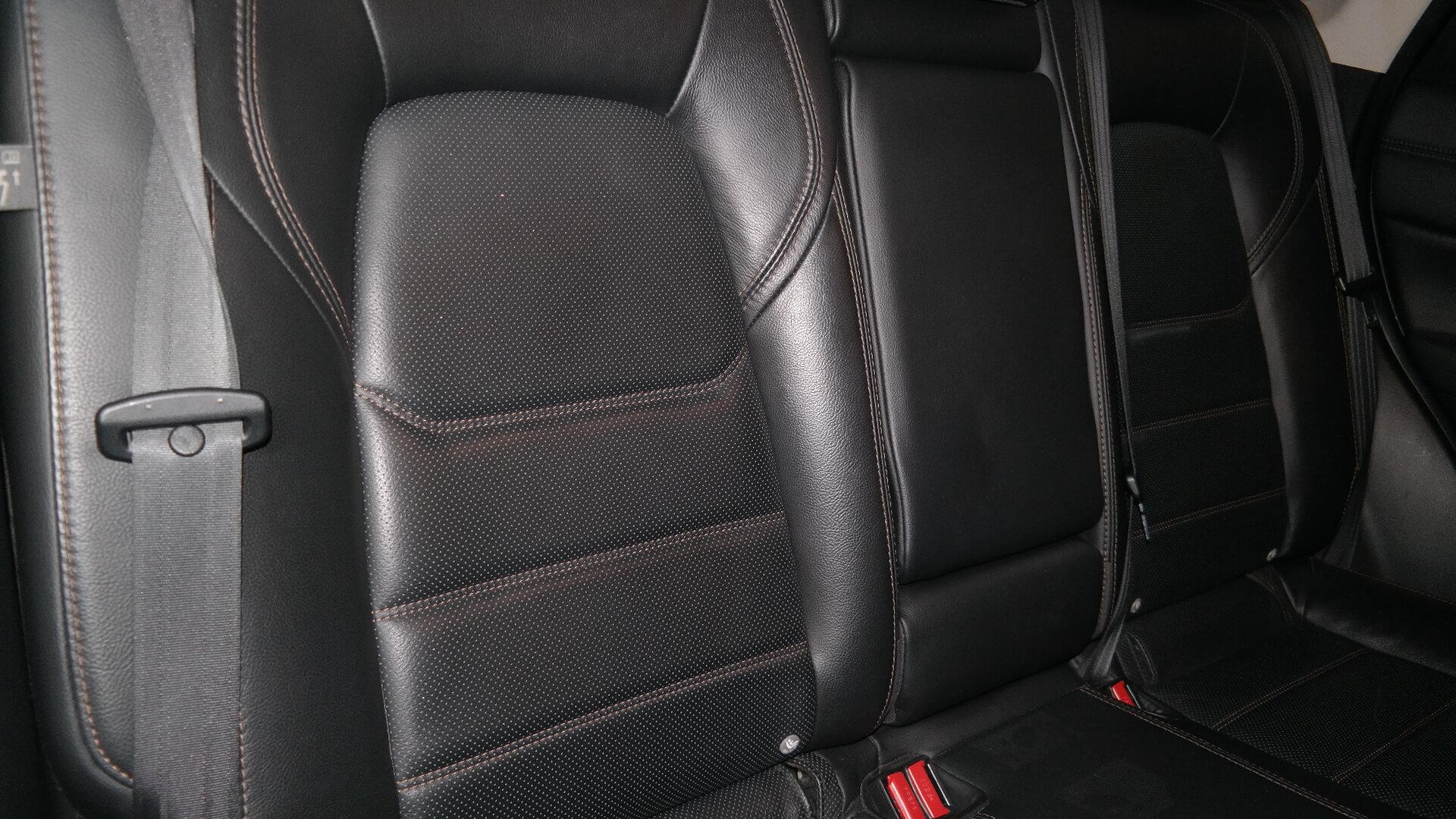 Repossessed Mazda CX-5 2.0 Dynamic A/T 2021 on auction with a price of R 437,200. Mazda CX-5 2.0 Dynamic A/T