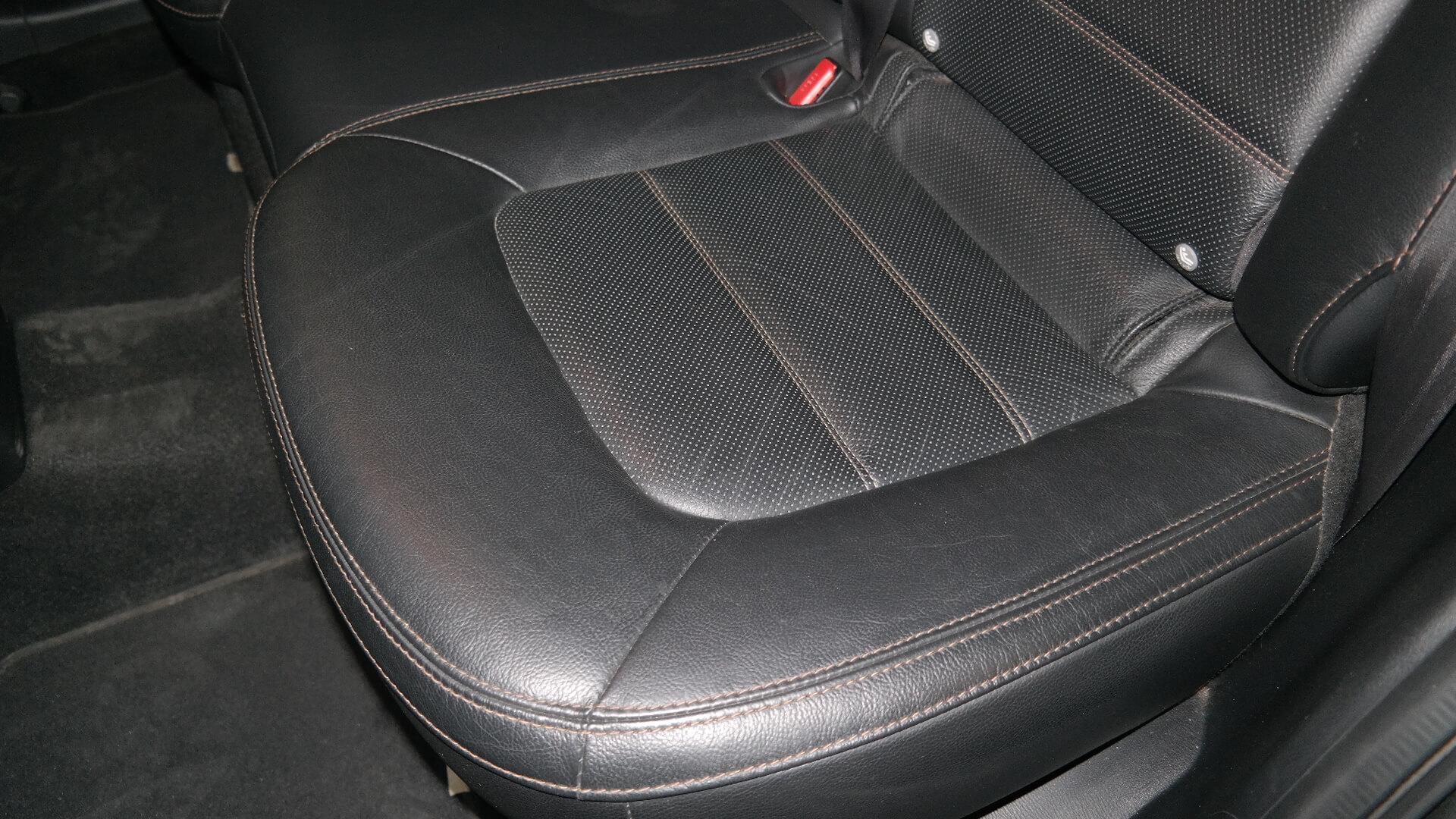 Repossessed Mazda CX-5 2.0 Dynamic A/T 2021 on auction with a price of R 437,200. Mazda CX-5 2.0 Dynamic A/T