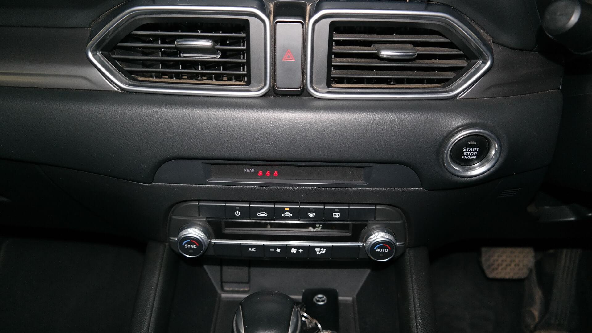 Repossessed Mazda CX-5 2.0 Dynamic A/T 2021 on auction with a price of R 437,200. Mazda CX-5 2.0 Dynamic A/T